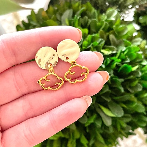 Gold Cloud Earrings - Picture 3 of 6